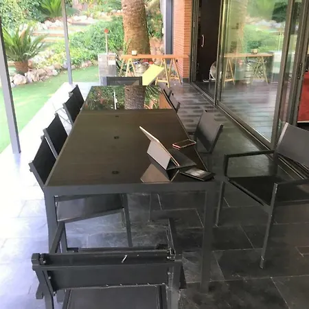Del Bosque Villa