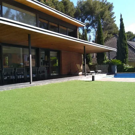 Villa Del Bosque